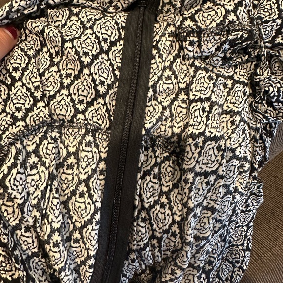 Alythea Romper - Picture 8 of 8